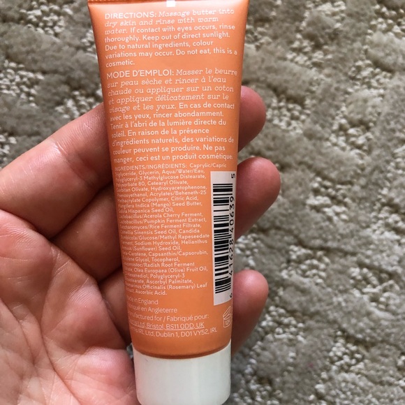 Elemis superfood AHA glow cleansing butter 20ml - Picture 2 of 3